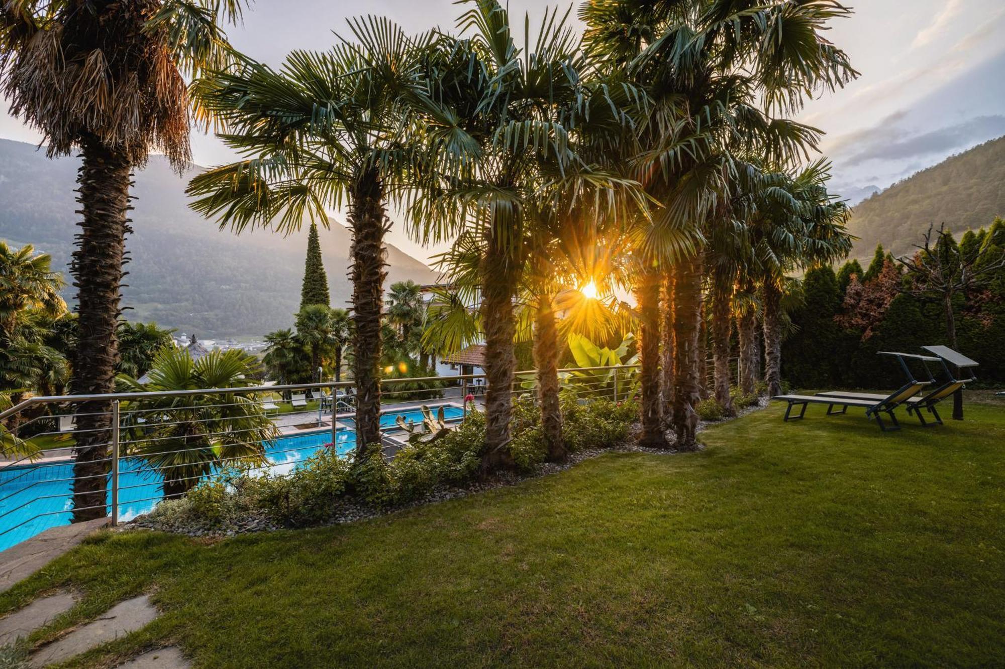 Nutzhof - Mediterran Flair Hotel Lagundo Dış mekan fotoğraf